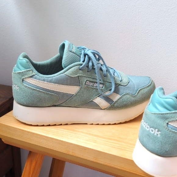 Reebok Women's Classic Harman Ripple Double Sneaker Chalk Green Slate - Picture 3 of 11